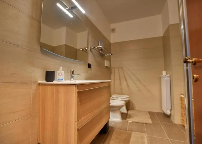 Bella Camelia - Di * San Siro (Lombardy)