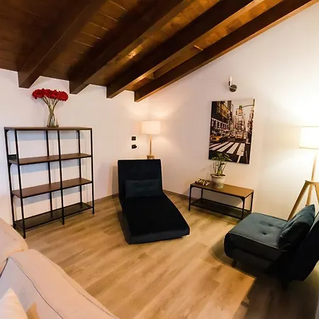 Bella Camelia - Di Appartement *